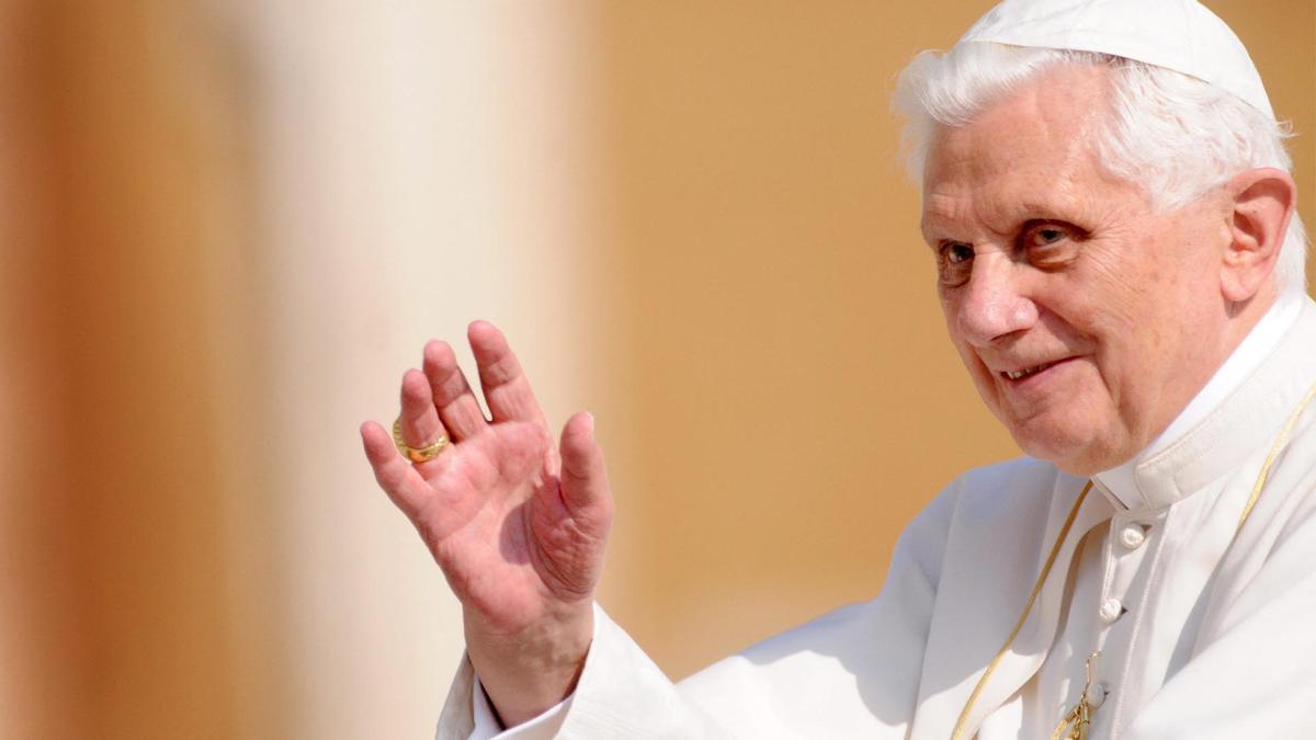 Benedicto XVI, papa emérito fallece a los 95 años