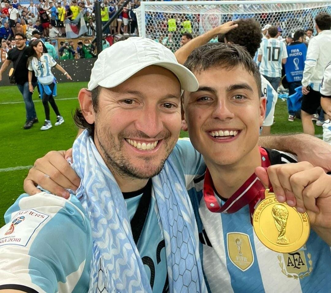 El histórico jugador de la Albirroja que festejó con los campeones del mundo