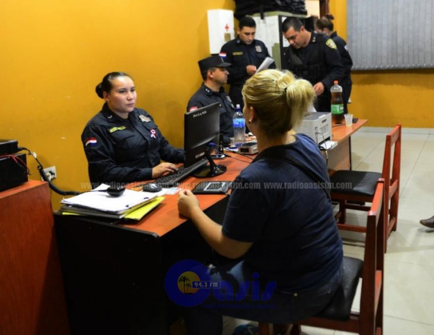 Seis colombianos, detenidos