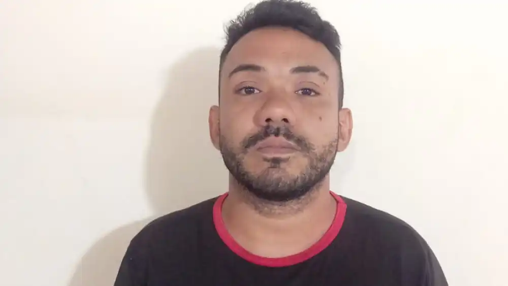 Brasileños detenidos por agentes de la Policía Nacional fueron expulsados del país