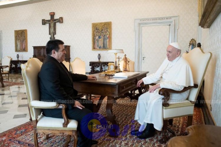 Cartes se reúne una vez más con el papa Francisco en el Vaticano