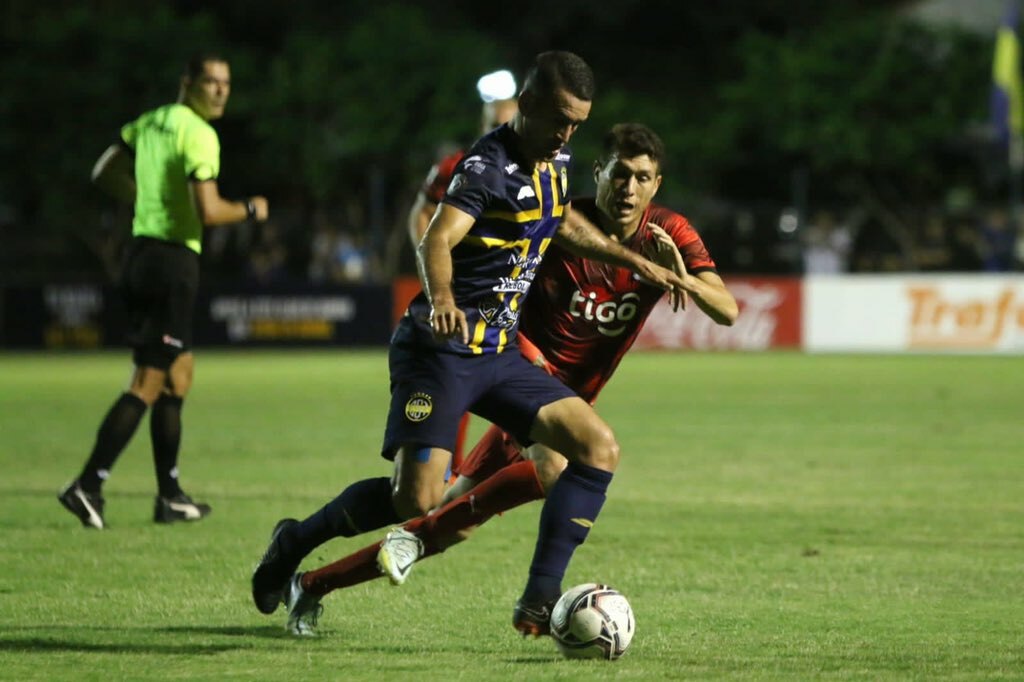 Libertad y Trinidense se miden por puntos con sabor a consagración y Libertadores