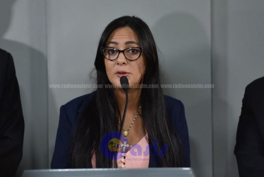 Karina Gómez renuncia a la Senabico