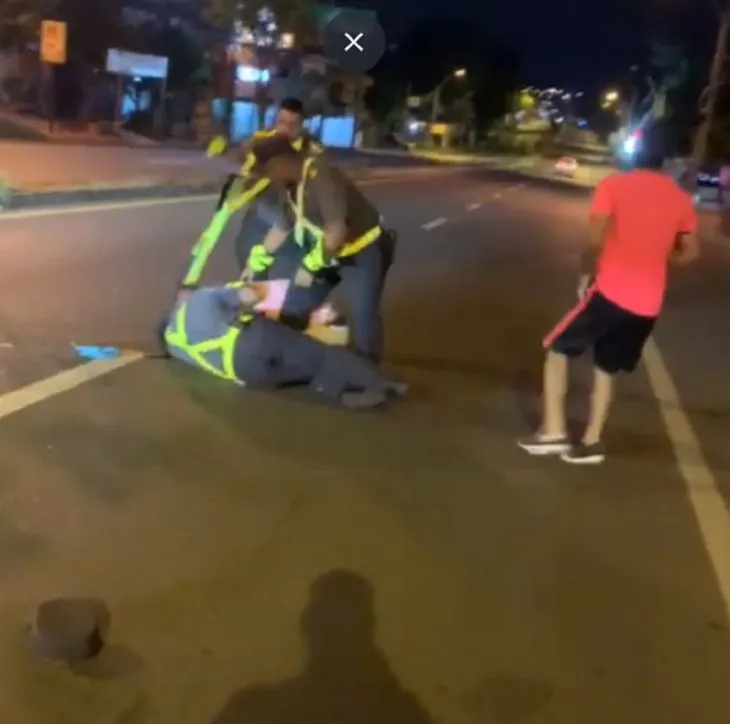 Brutal pelea entre ciudadano y efectivos de la Patrulla Caminera