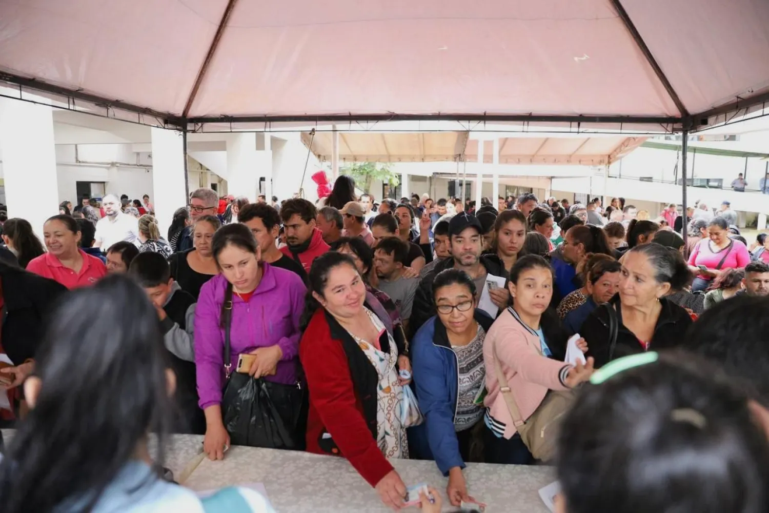 Minga Guazú, Hernandarias y Ciudad del Este reciben servicios estatales en jornadas inclusivas