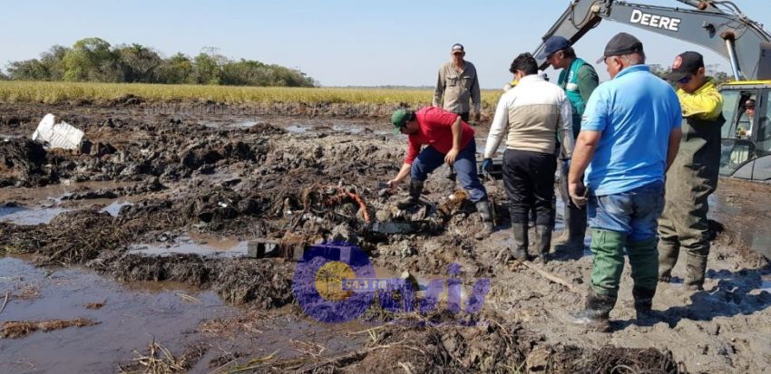 Recuperan motores de aeronave siniestrada