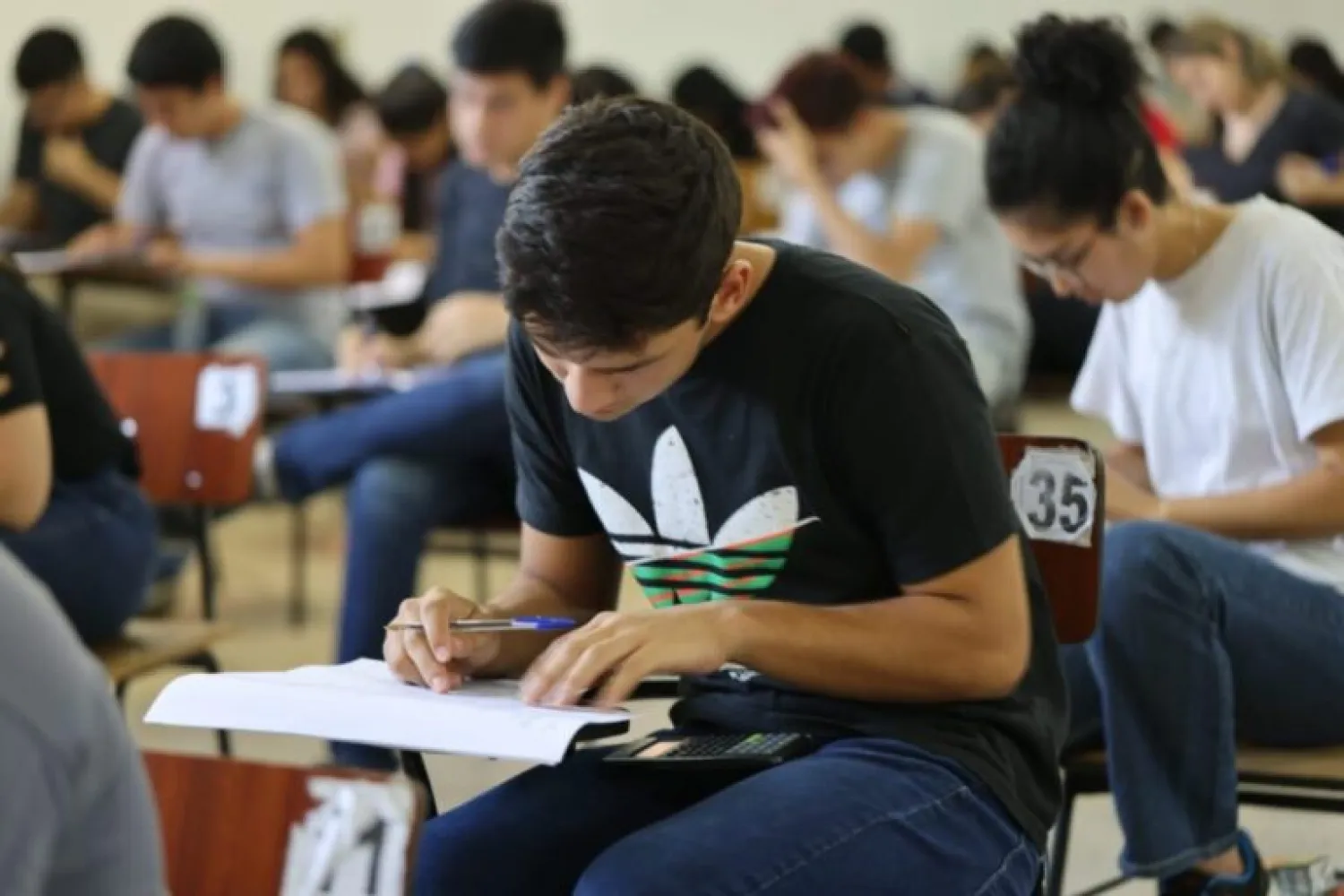 Un total de 18.080 jóvenes están registrados para rendir este sábado pruebas de las Becas del Gobierno