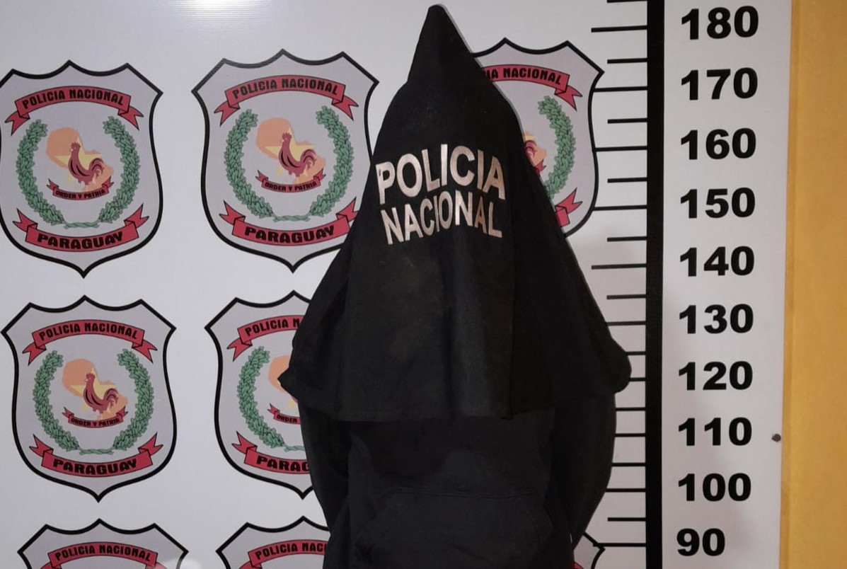 Tras supuesto abuso, detienen a un joven de 18 años