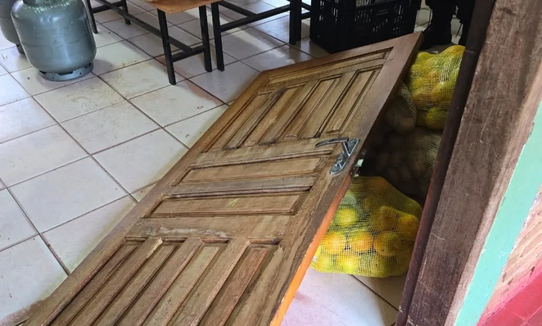 Hurtan mercaderías de la escuela Generación de la Paz
