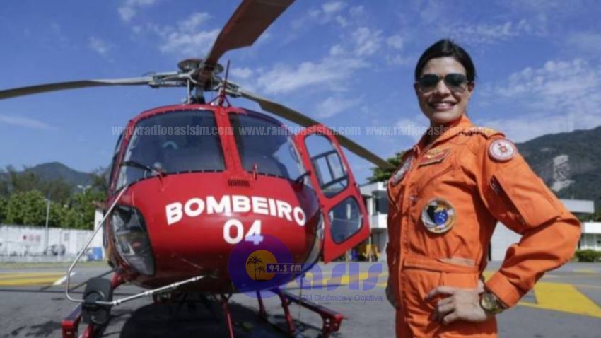 Cuerpo de Bomberos de Rio tiene primera mujer piloto de helicóptero