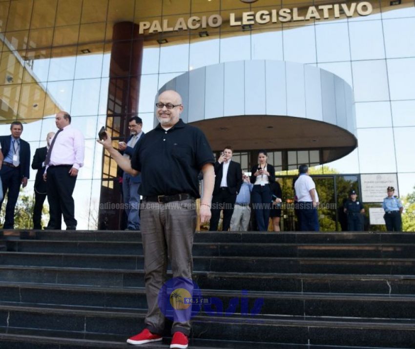 Payo anuncia que cobrará por cada voto
