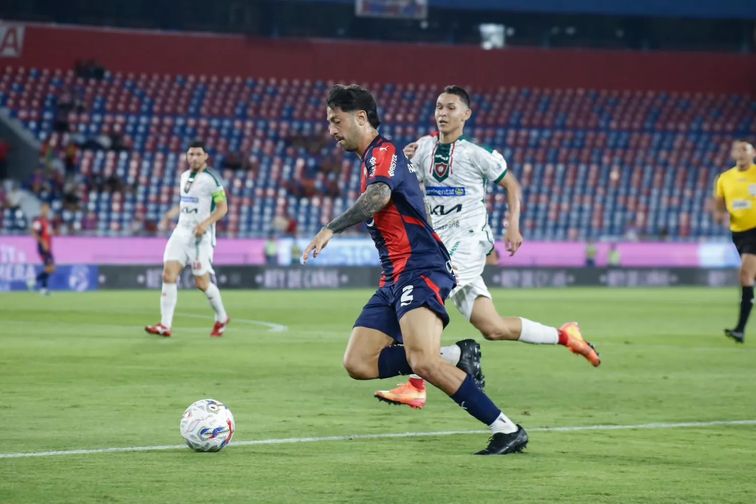Mal momento azulgrana: empate ante Atlético Tembetary deja dudas en La Nueva Olla