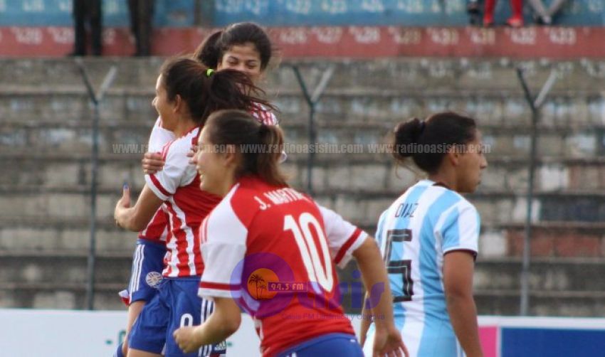 La Albirroja que enamora golea, pero pierde a su principal figura