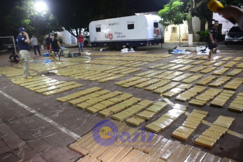 Incautan más de 1.000 kilos de droga en Cordillera