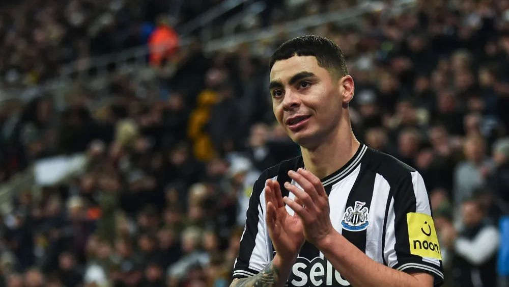 Miguel Almirón regresa en la goleada del Newcastle