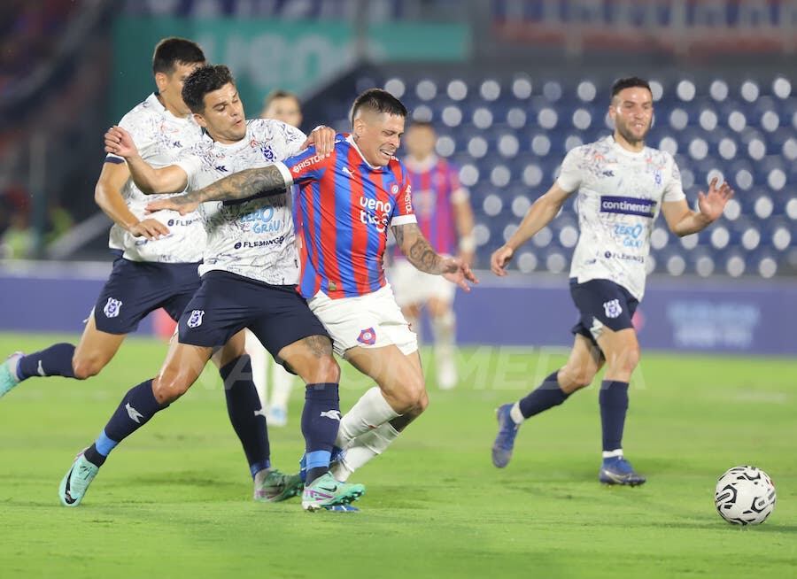 2 de Mayo vs. Cerro Porteño, un duelo entre aspirantes al título de campeón