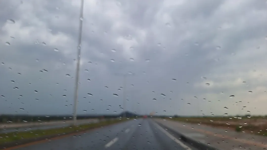 Clima: jueves caluroso y alerta sobre tormentas en el Norte y parte del Chaco