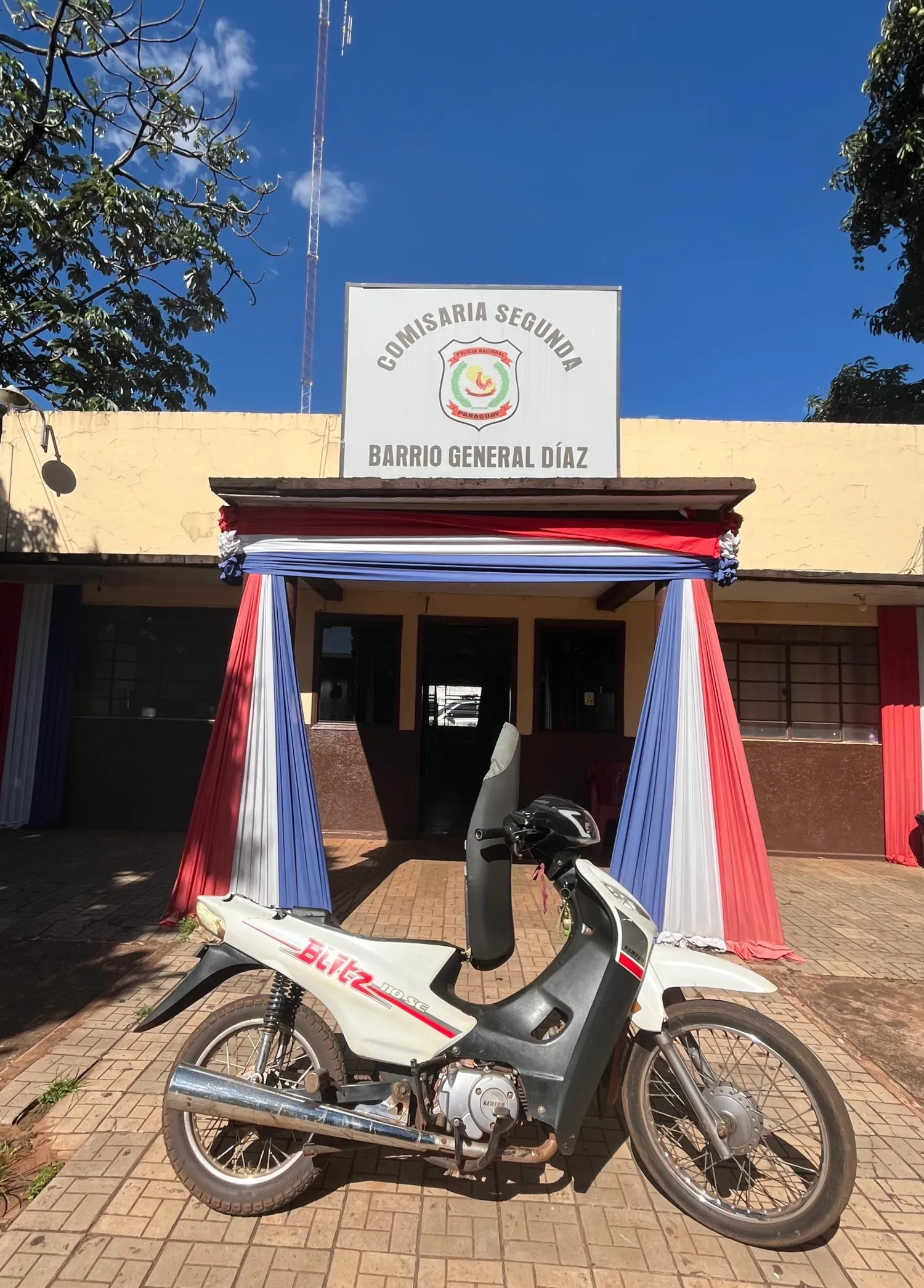 Aprehenden a un joven por circular sin licencia y con motocicleta de dudosa procedencia en PJC