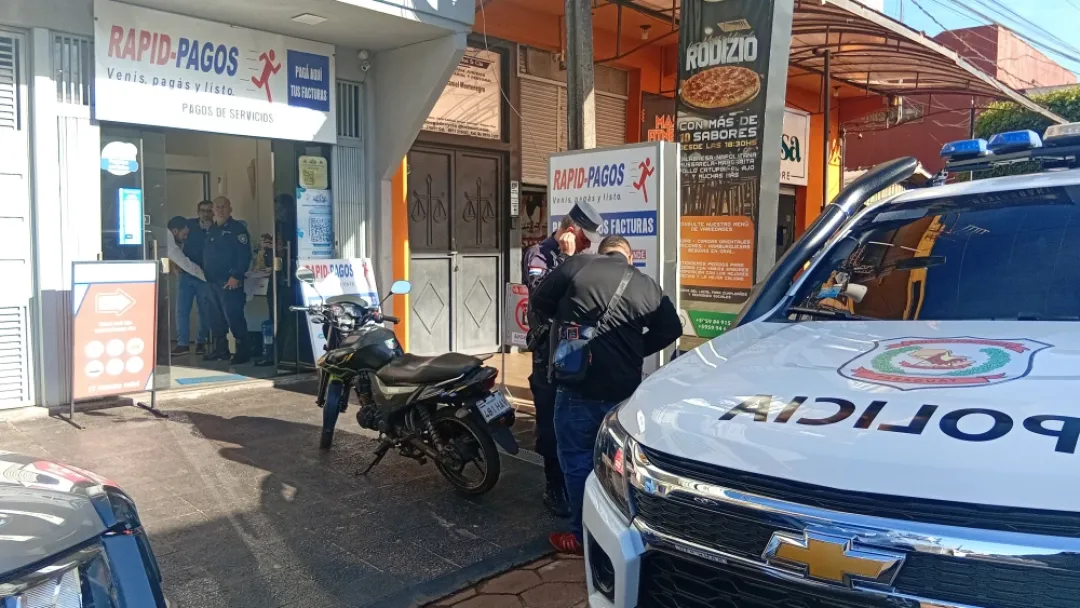 Funcionarios frustran asalto a boca de cobranza en PJC