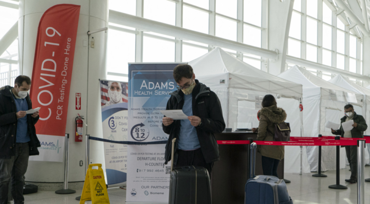 EEUU dice que solicitud de test de covid-19 para viajeros de China se basó en la ciencia