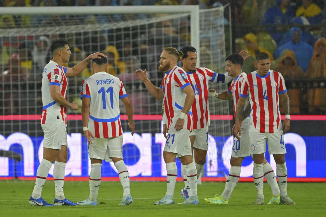 Paraguay empata en Quito y vuelve con un valioso punto