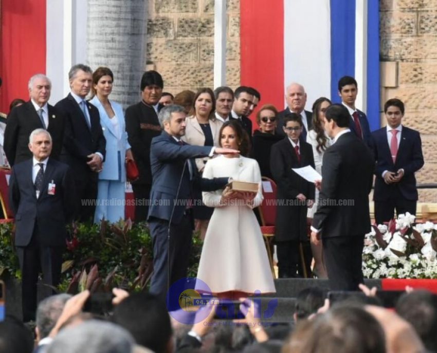 Abdo juró como Presidente