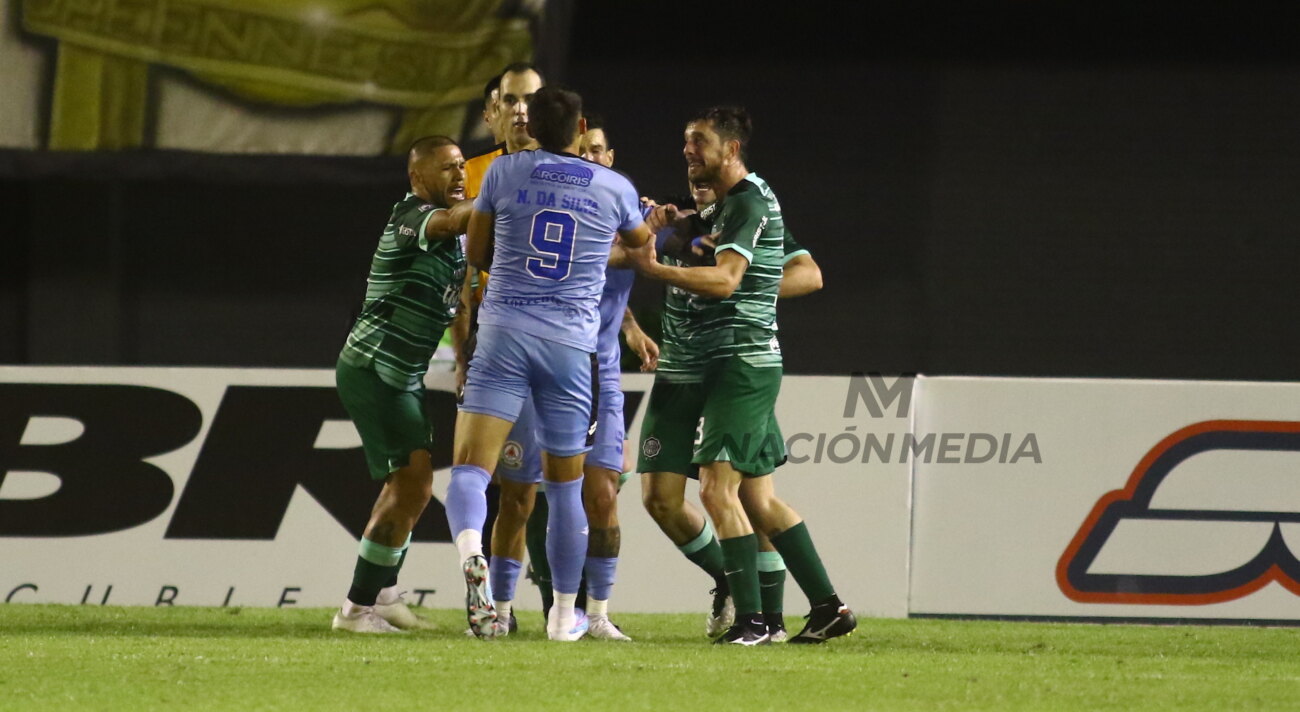 Olimpia y Resistencia chocan por puntos claves en el Manuel Ferreira