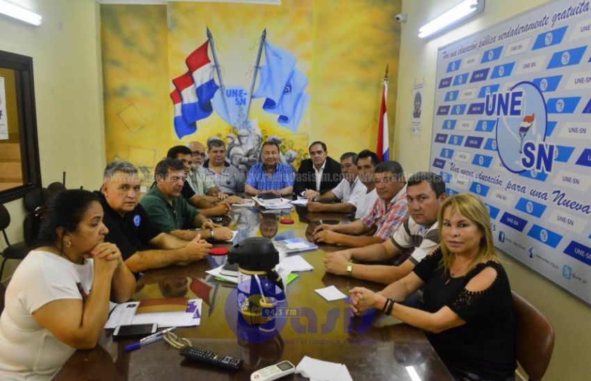 Docentes se movilizan e interrumpen exámenes finales