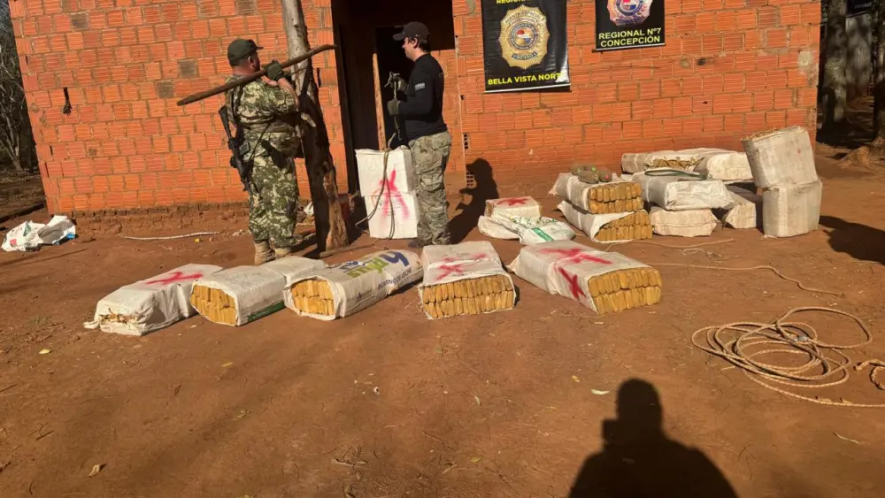 Allanamiento en Puentesiño: Incautan casi dos toneladas de marihuana