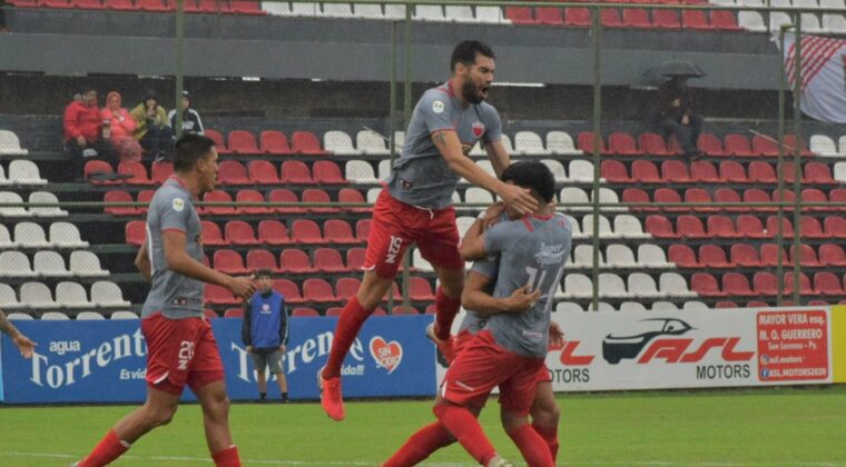 Fernando gana y se une al Gallo Norteño a la punta del torneo