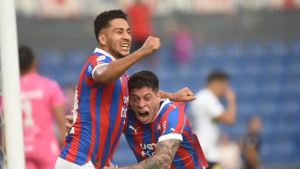 Cerro derrota al Triki en el Defensores