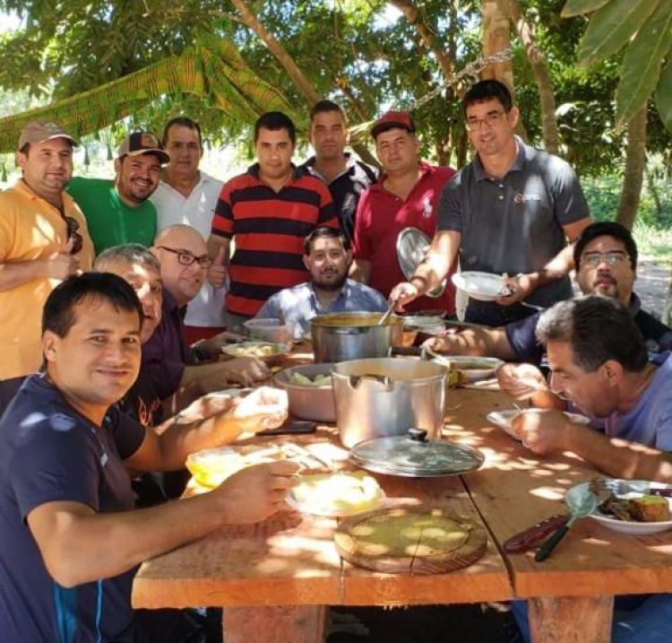 Directores Penitenciarios almorzaban  en "granja" de los reos en San Pedro