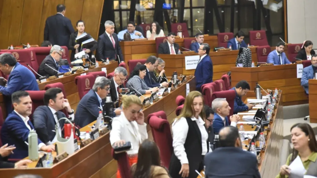 Diputados destituyen a Miguel Prieto de la Intendencia de Ciudad del Este