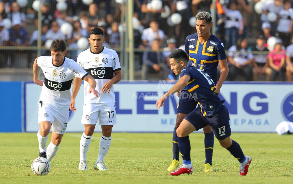 Olimpia-Trinidense, un duelo clave en la carrera por llegar a la Copa Libertadores