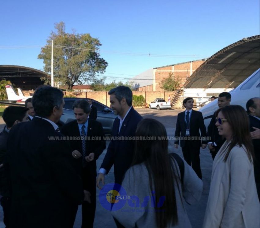 Marito retorna al país tras primera gira como presidente electo