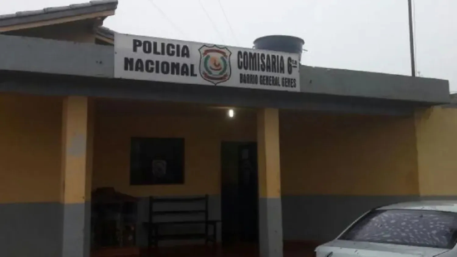 Menor con antecedente por hurto es detenido junto a otro joven por conducir sin documentos