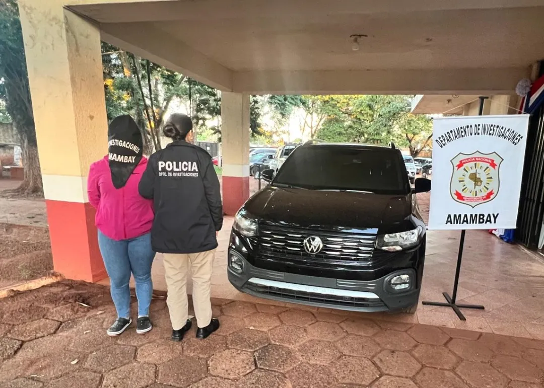 Recuperan automóvil que cuenta con denuncia de robo en Brasil