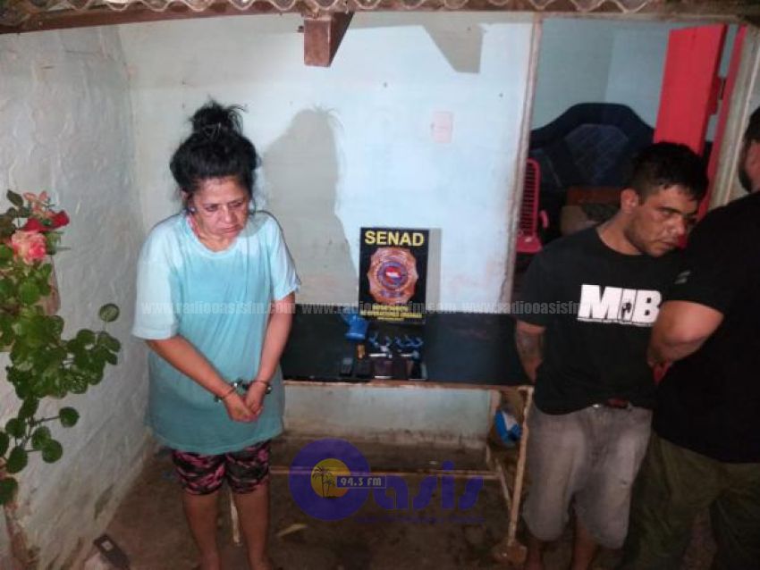Anulan boca de expendio de drogas y capturan a 2 personas