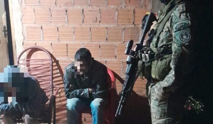 Operativos simultáneos: detienen a implicados en secuestros