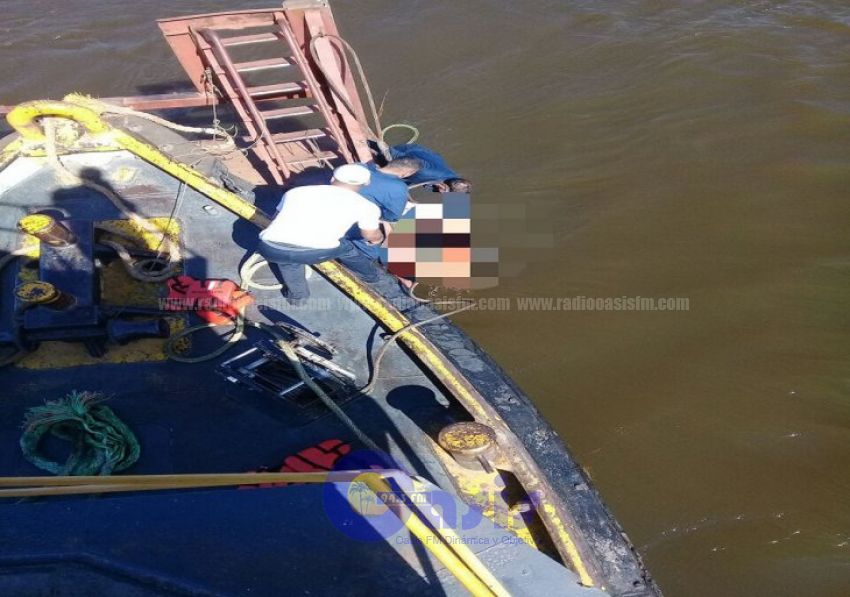 Rescatan a joven que cayó al río Paraguay