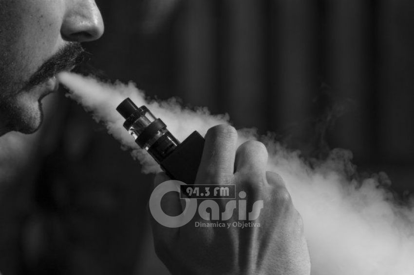 Salud alerta sobre el uso de cigarrillos electrónicos
