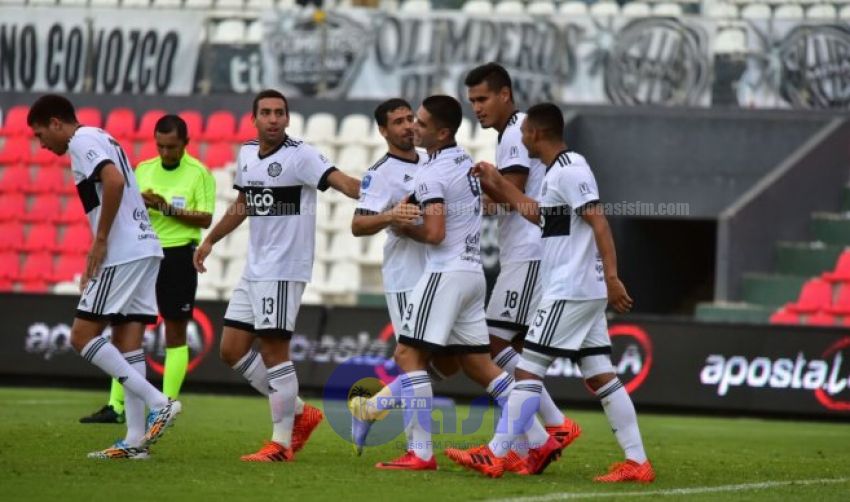 Olimpia debuta con éxito en el Apertura y ya piensa en la revancha copera