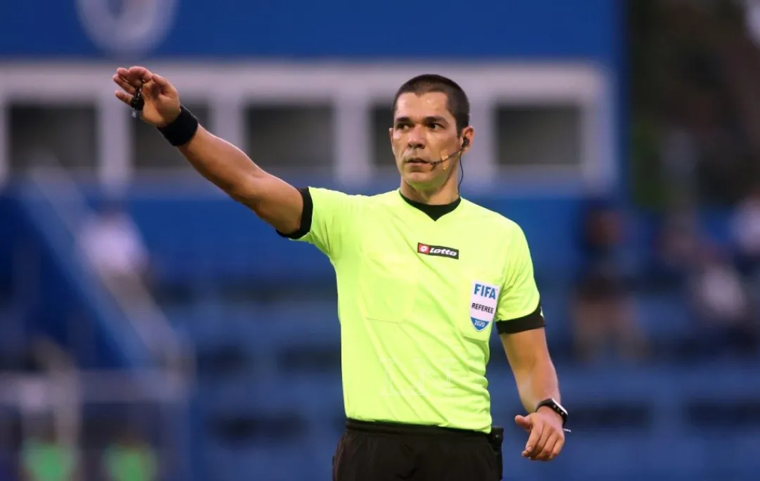 Árbitros para la octava fecha: Díaz de Vivar para 2 de Mayo vs Ameliano