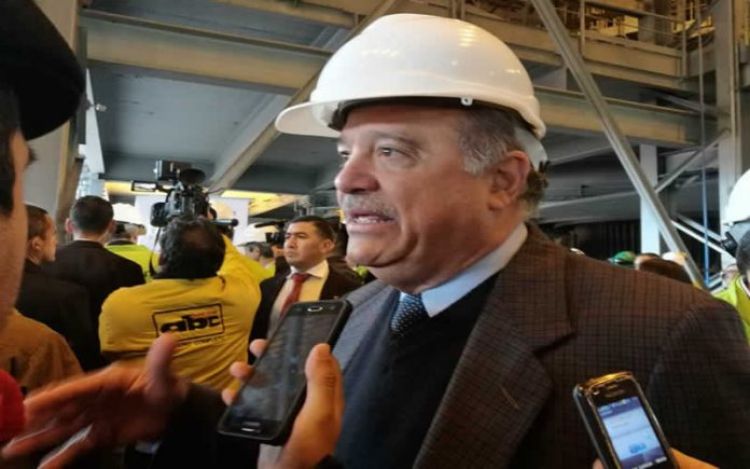 Industriales conformes con medidas del gobierno para reactivar el comercio
