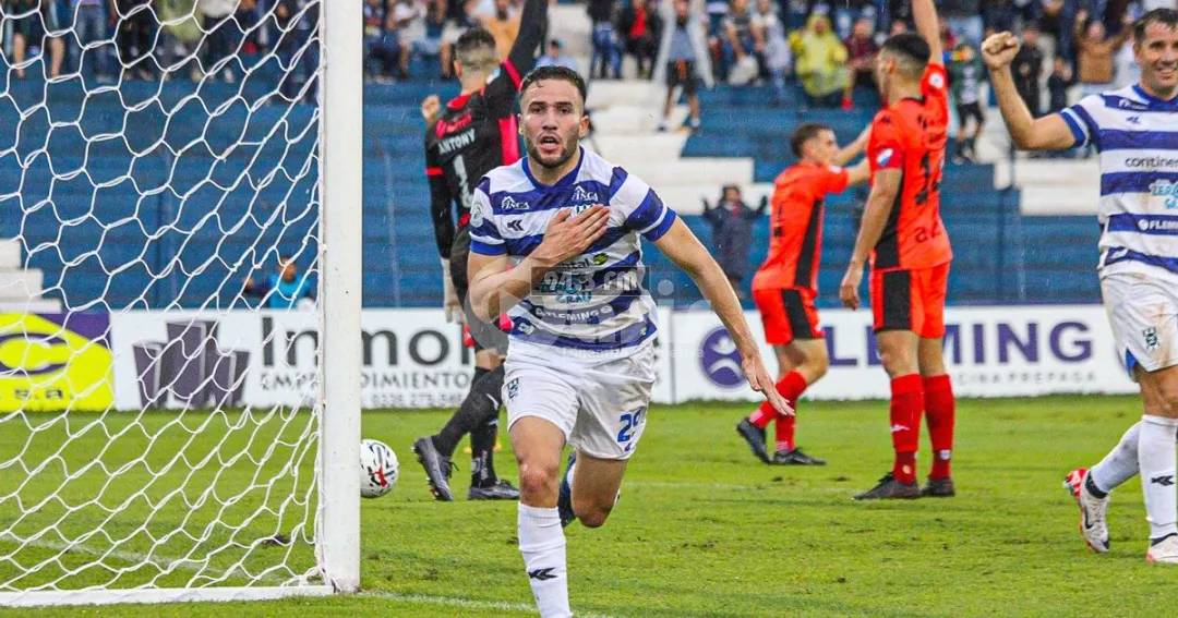 El Gallo debuta por Copa Paraguay esta tarde en Santaní