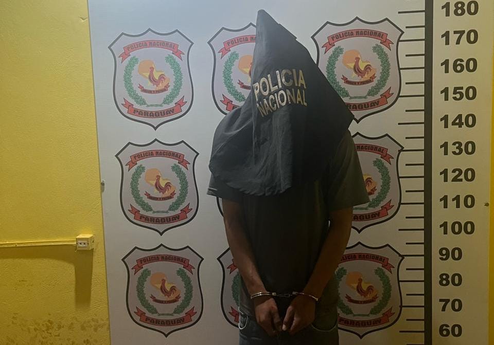 Motochorro fue reducido por vecinos