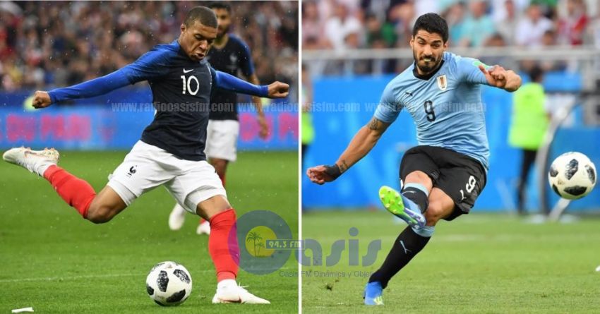 Francia y Uruguay, por un lugar en semis