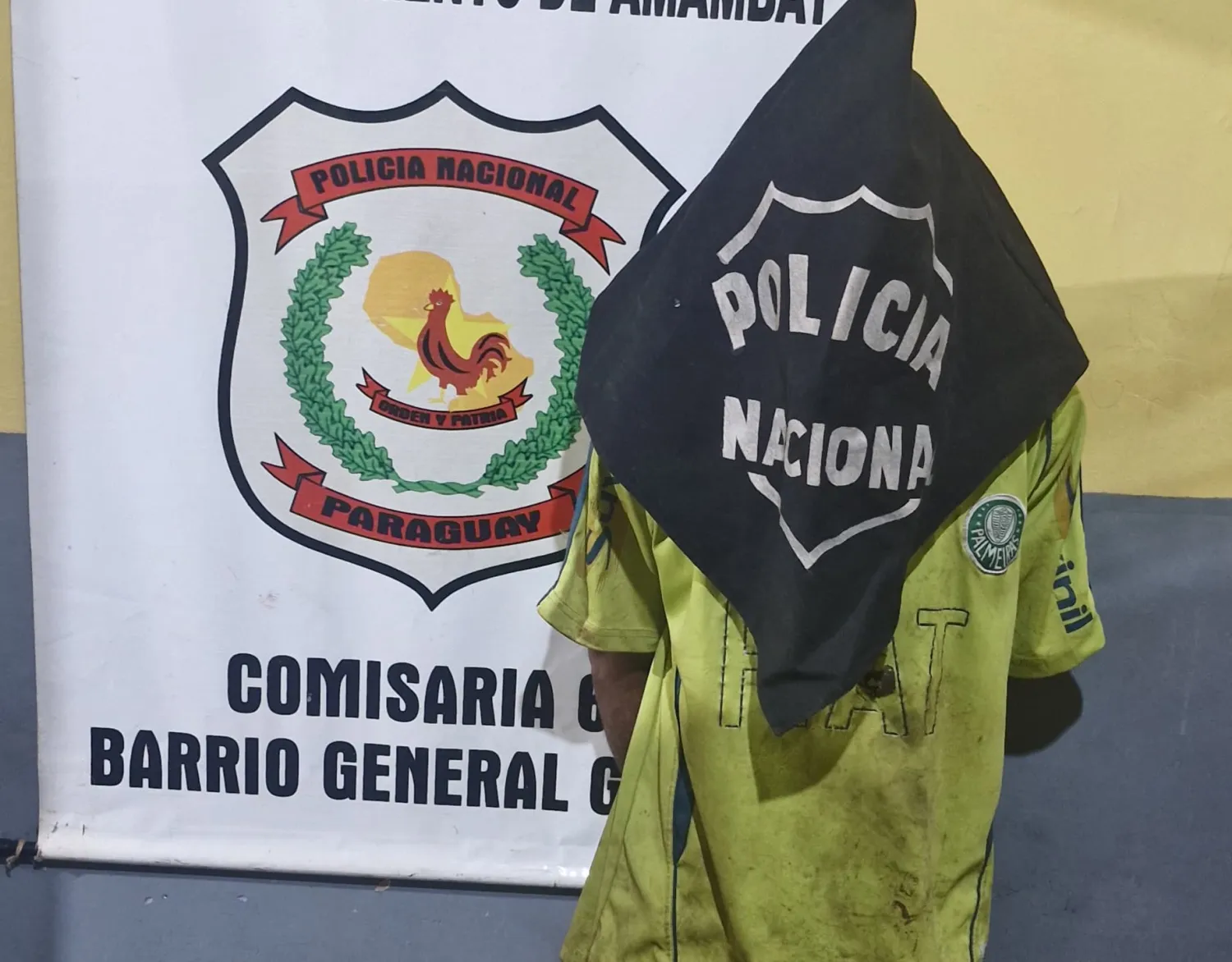 Detienen a un hombre que contaba con cuatro órdenes de captura en barrio General Genes