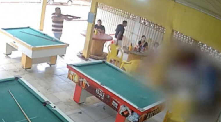 Dos criminales pierden una partida de billar y matan a 7 personas en Brasil