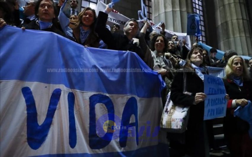 Senado argentino rechazó la legalización del aborto